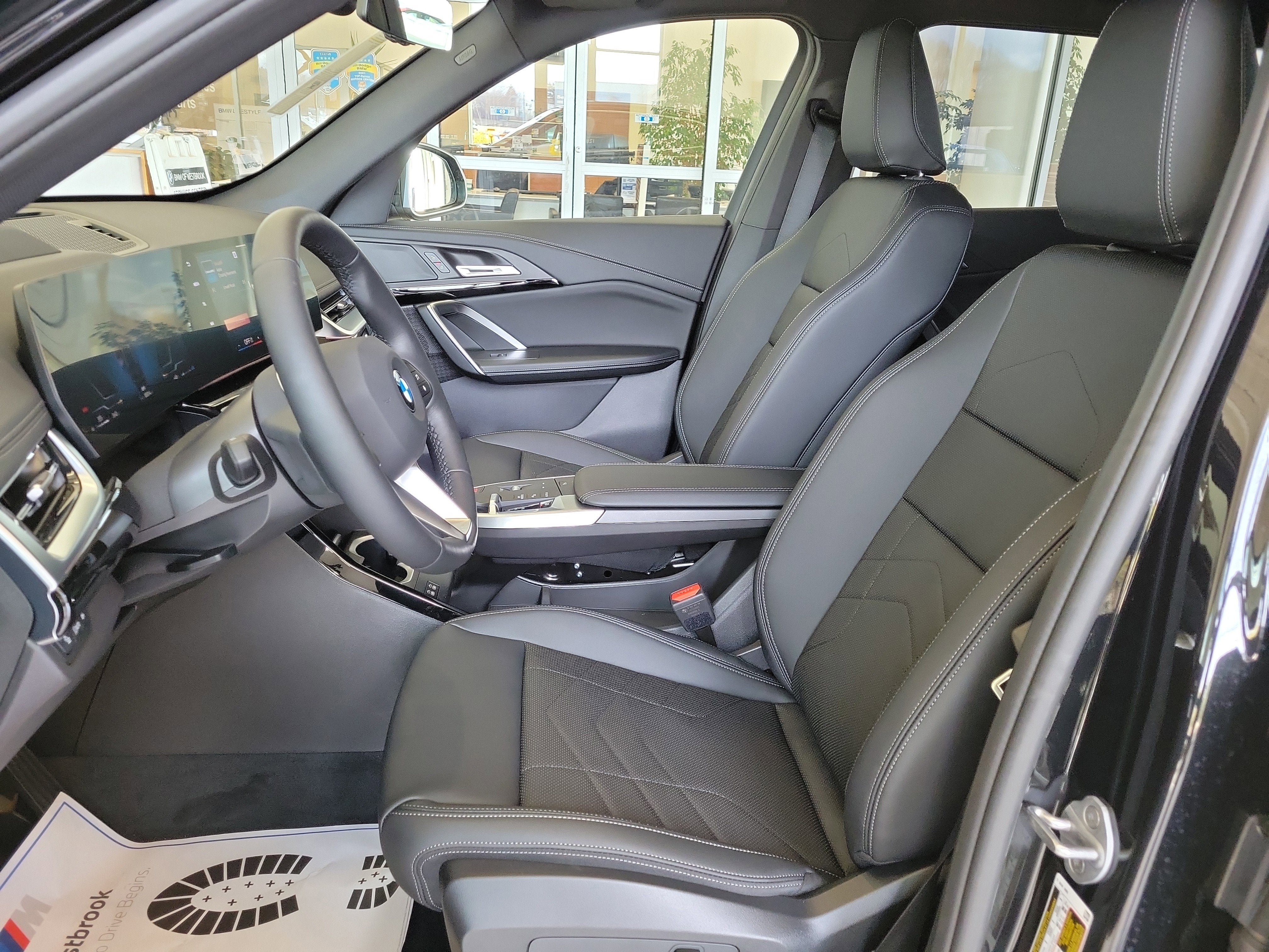 New 2026 BMW X1 xDrive28i w/ Technology Package AWD/4WD image 4