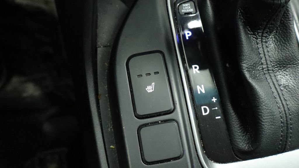 Used 2013 Hyundai Santa Fe Sport w/ Popular Equipment Pkg image 33