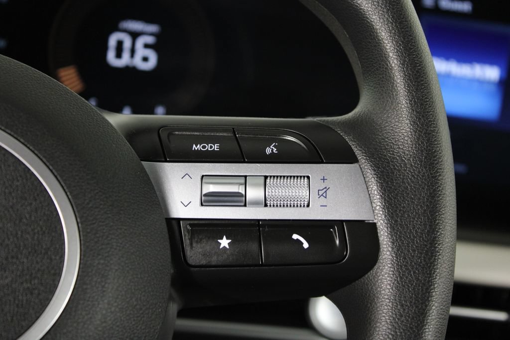 Certified 2026 Hyundai Tucson SE FWD image 27
