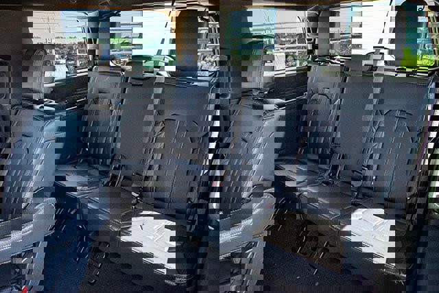 Used 2024 Ford Expedition Platinum image 18