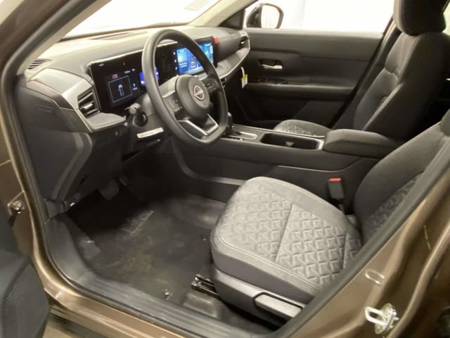 New 2026 Nissan Kicks SV FWD image 10