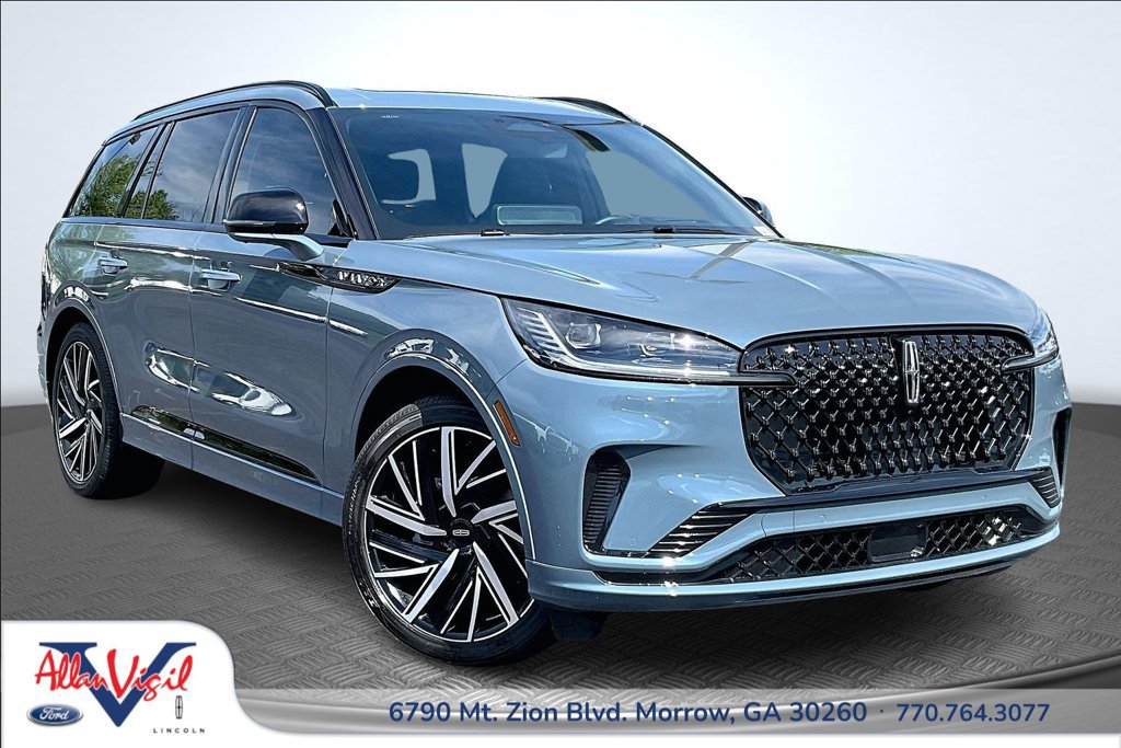 New 2026 Lincoln Aviator Black Label w/ Jet Appearance Package AWD/4WD image 1