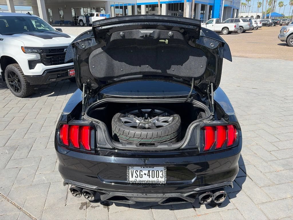Used 2022 Ford Mustang Shelby GT500 w/ Technology Package RWD image 6