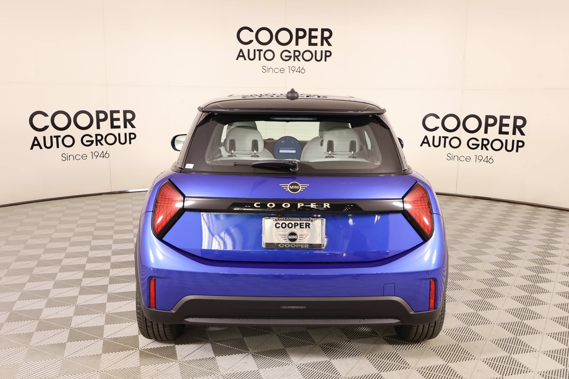 New 2026 MINI Cooper 2-Door Hardtop FWD image 20