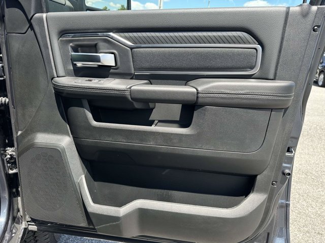 New 2026 RAM 3500 Big Horn AWD/4WD image 21