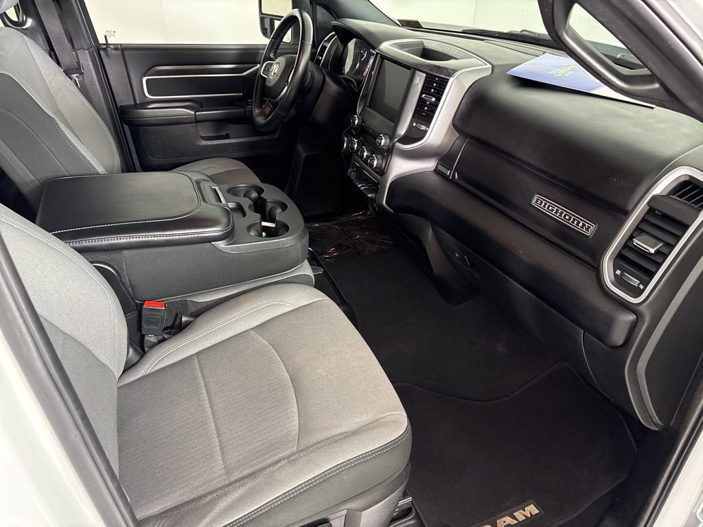 Used 2024 RAM 2500 Big Horn AWD/4WD image 20