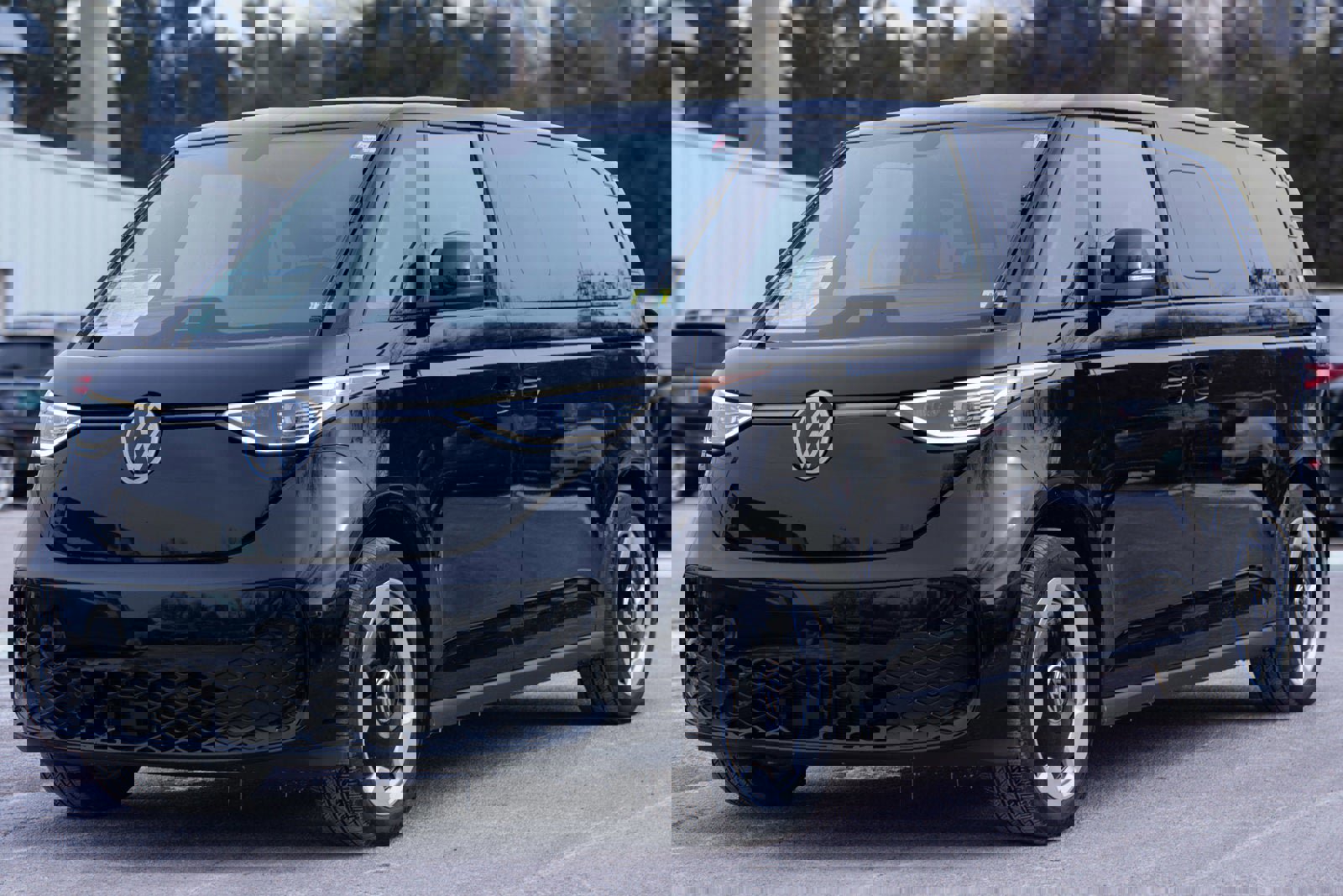 New 2025 Volkswagen ID. Buzz Pro S image 2