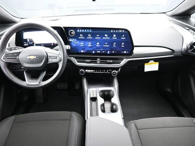 New 2026 Chevrolet Equinox EV LT image 23