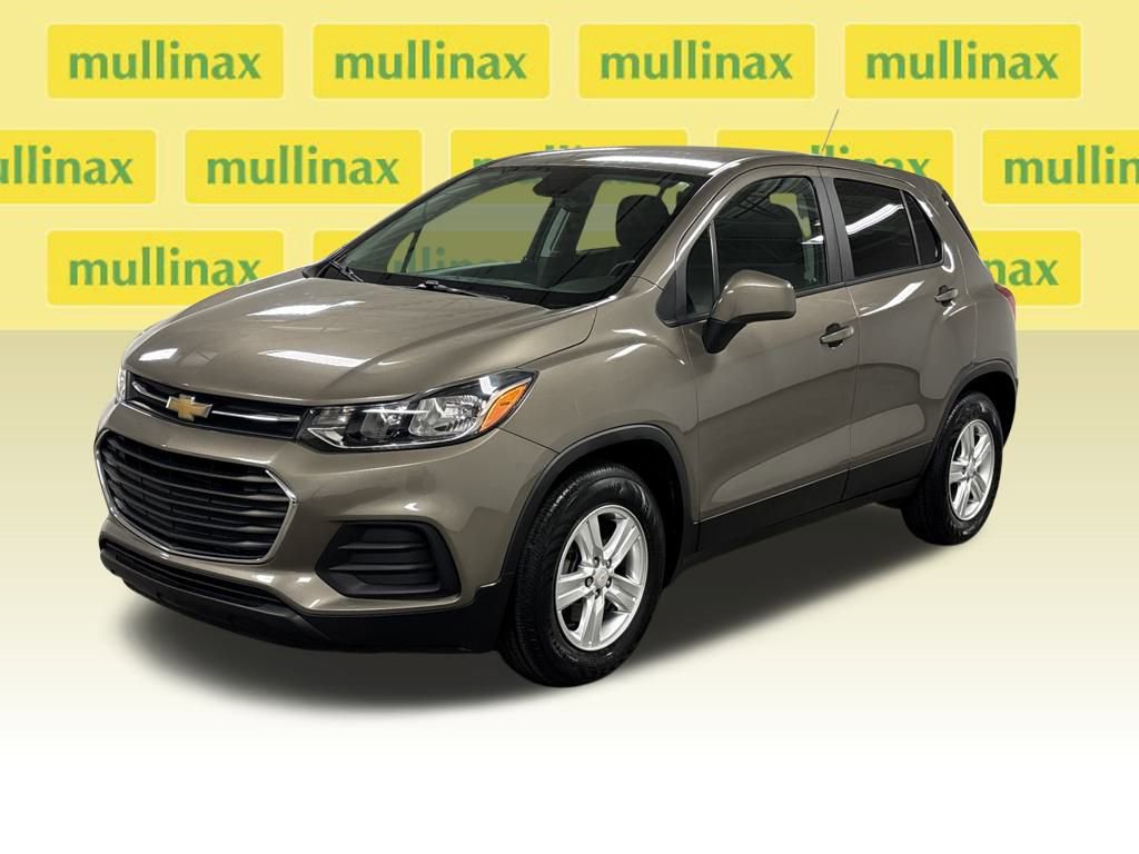 Certified 2020 Chevrolet Trax LS w/ Tint and Cruise Package image 8