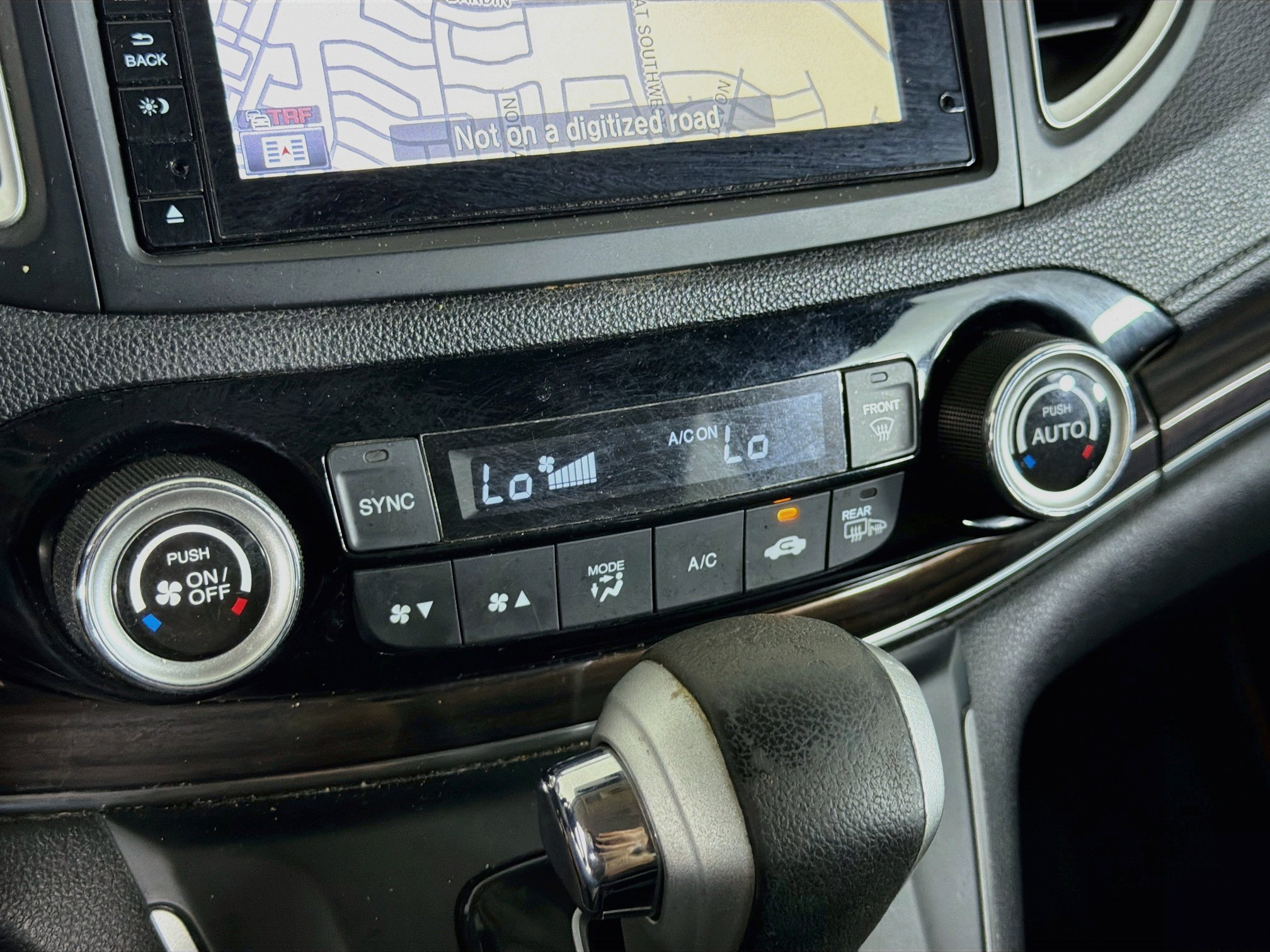 Used 2015 Honda CR-V EX-L image 24