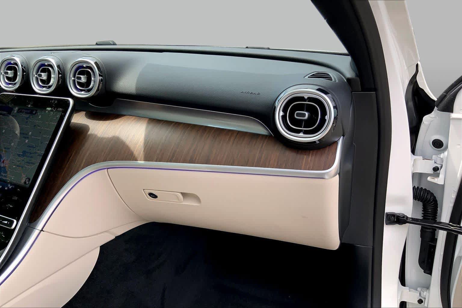 New 2026 Mercedes-Benz C 300 4MATIC Sedan image 10