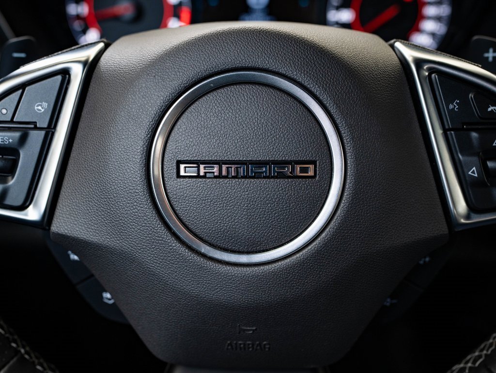 Used 2018 Chevrolet Camaro SS image 29