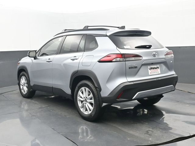 Used 2026 Toyota Corolla Cross LE w/ Moonroof Package image 3