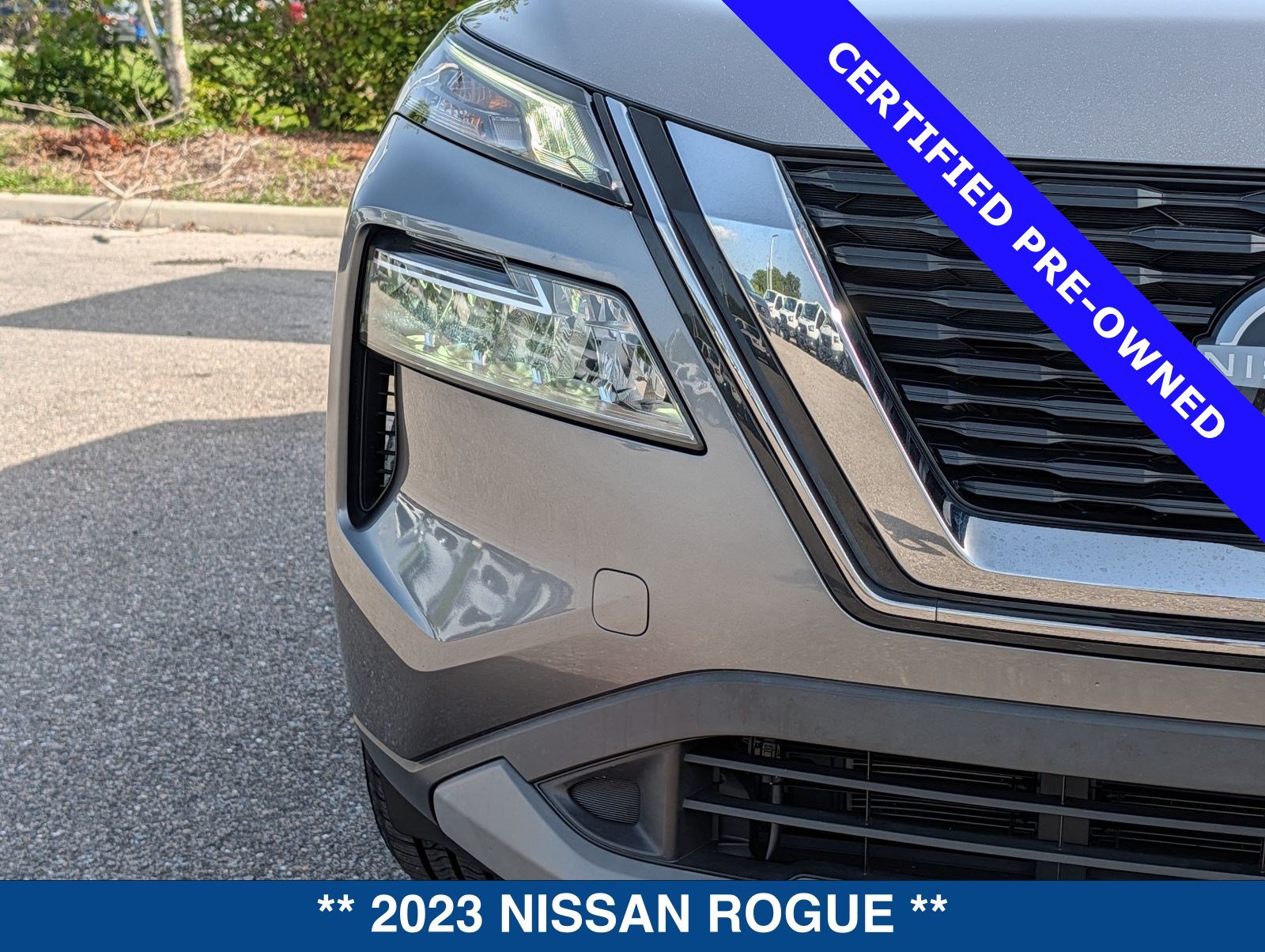 Used 2023 Nissan Rogue SV FWD image 10