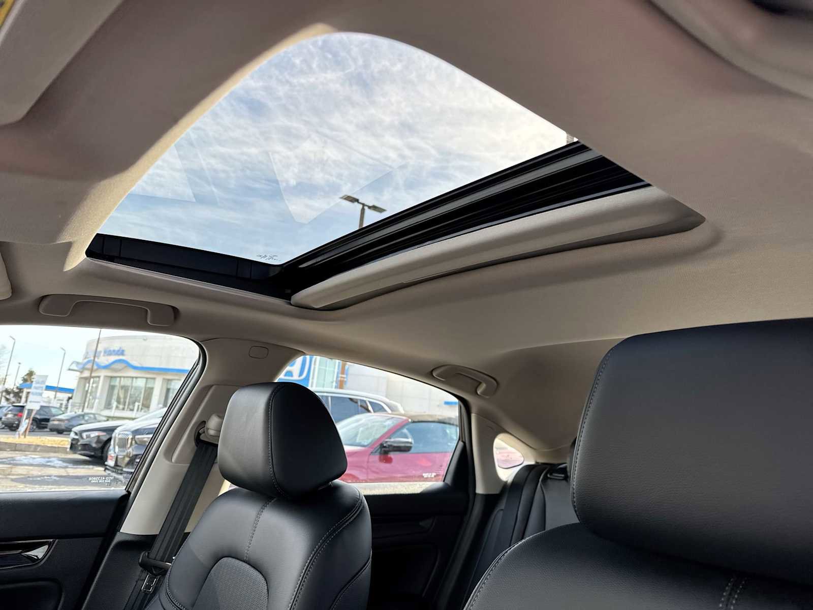 Certified 2024 Honda Civic EX-L image 22