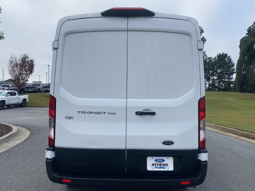 Used 2025 Ford Transit 250 148 Medium Roof RWD image 4