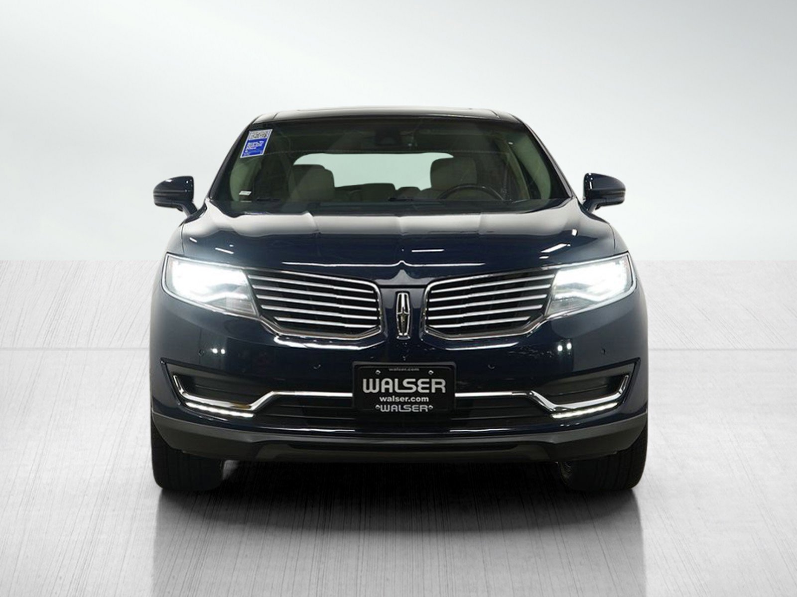 Used 2018 Lincoln MKX Black Label w/ Driver Assistance Package image 9