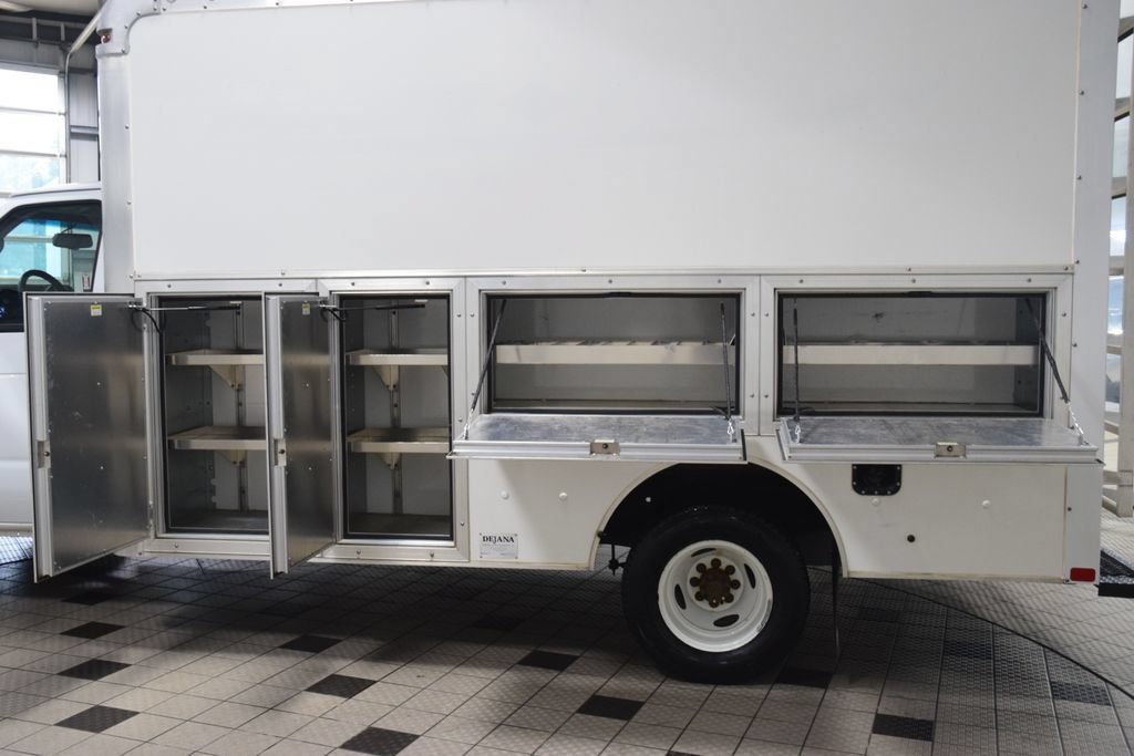 Used 2023 Ford E-450 and Econoline 450 Super Duty w/ Power Windows & Locks Group RWD image 35