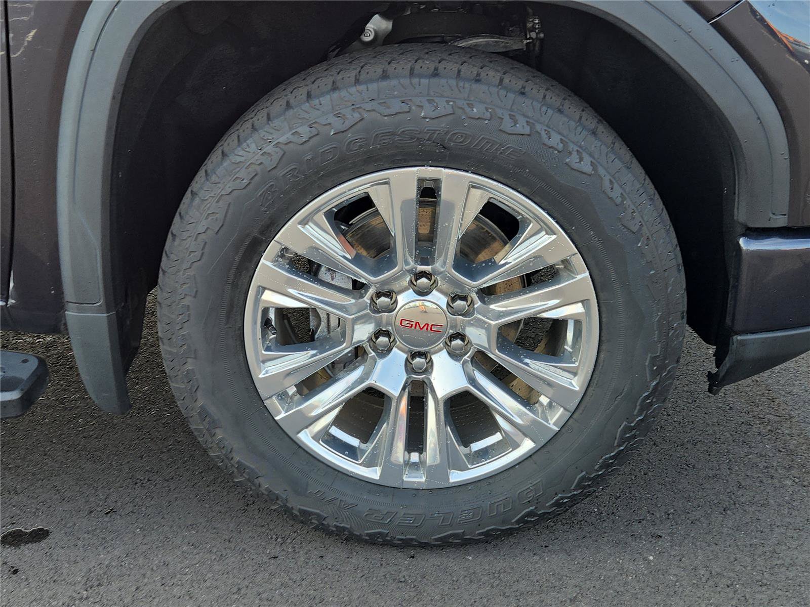 Used 2023 GMC Sierra 1500 Denali w/ Technology Package AWD/4WD image 7