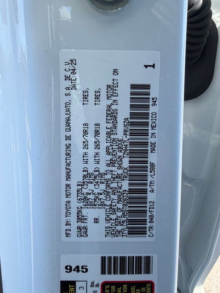 Used 2025 Toyota Tacoma TRD Off-Road w/ TRD Off Road Upgrade Package image 30