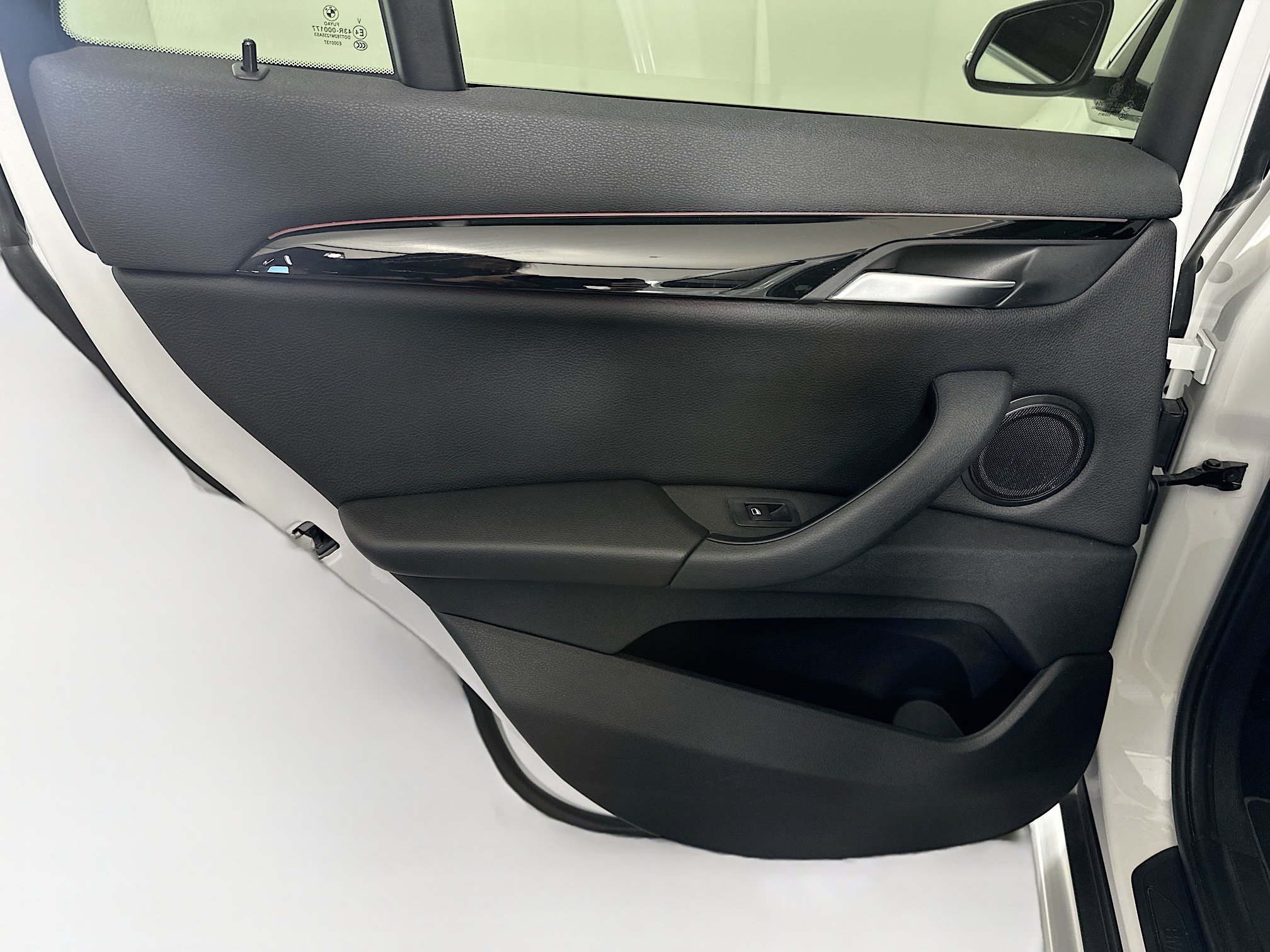 Used 2020 BMW X1 xDrive28i AWD/4WD image 25