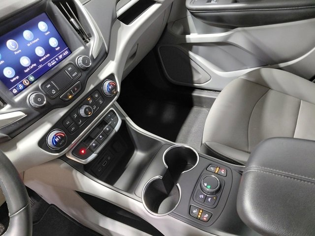 Certified 2024 GMC Terrain SLT image 27