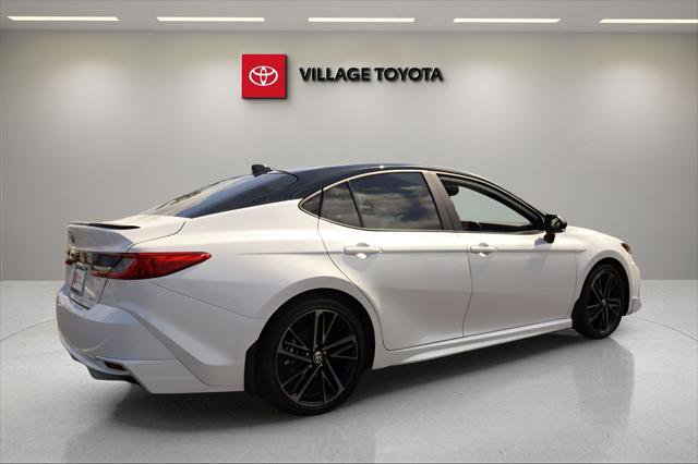 Certified 2025 Toyota Camry XSE FWD image 5