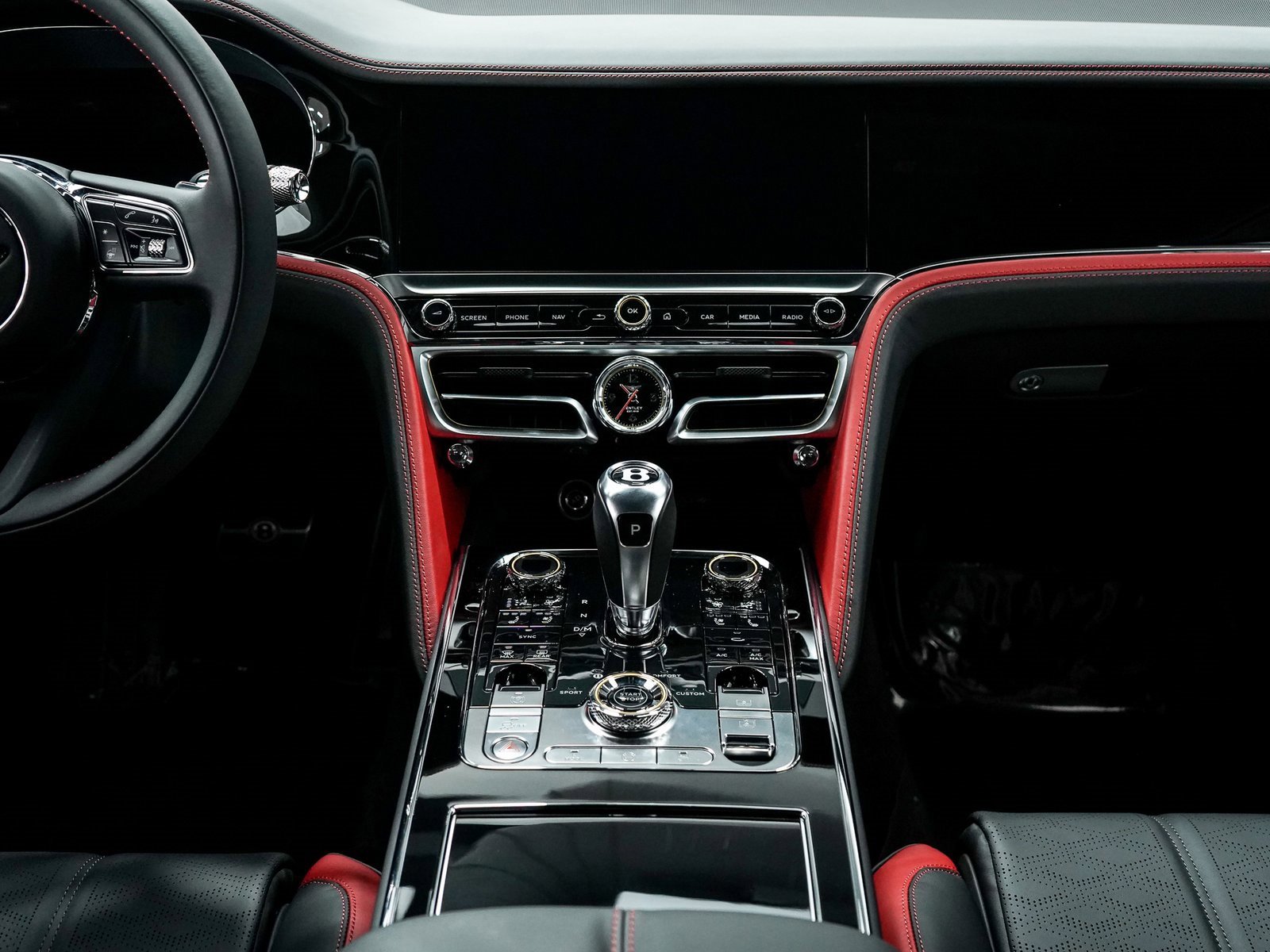 Certified 2025 Bentley Flying Spur Plug-In Hybrid image 32