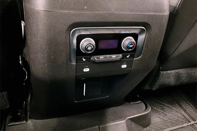 Used 2021 Chevrolet Tahoe RST w/ Luxury Package image 31