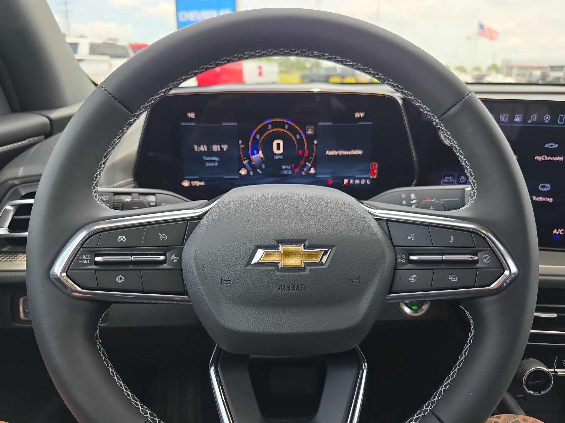 New 2026 Chevrolet Traverse LT w/ Sun and Wheel Package FWD image 19
