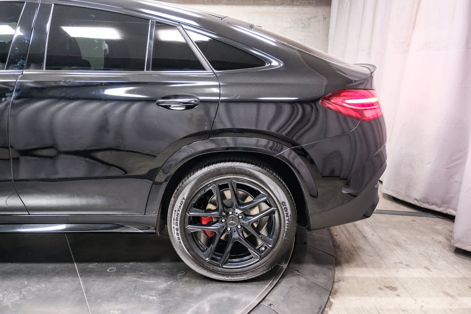 Used 2024 Mercedes-Benz GLE 53 AMG 4MATIC Coupe image 8