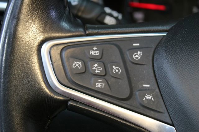 Used 2019 Chevrolet Equinox Premier FWD image 24