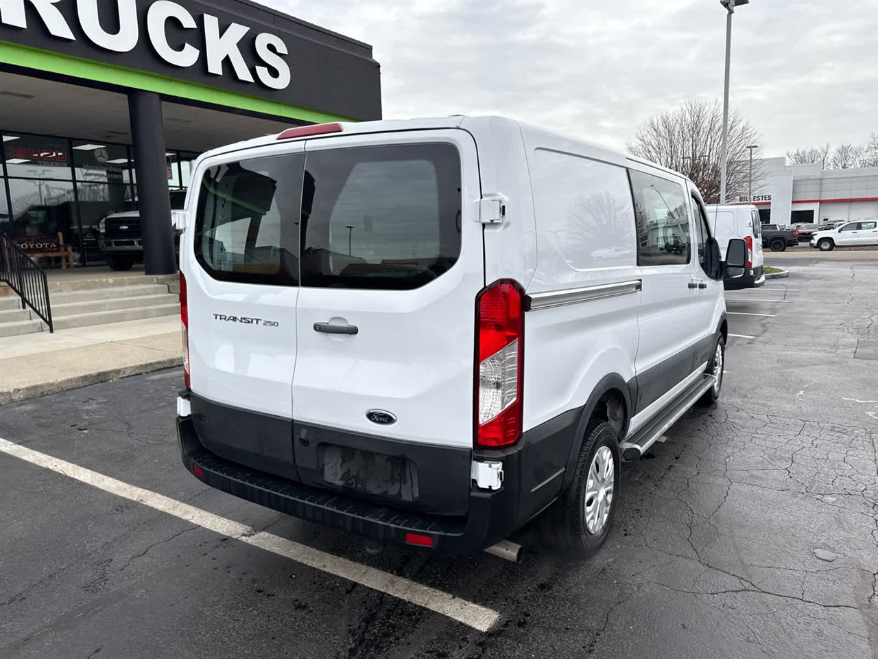 Used 2024 Ford Transit 250 w/ Exterior Upgrade Package image 8