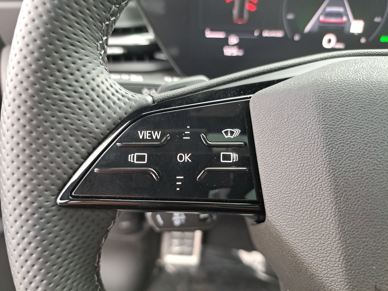 New 2025 Audi SQ5 Premium Plus AWD/4WD image 17