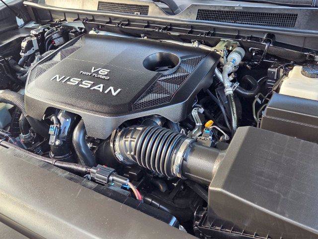 Used 2025 Nissan Armada Platinum Reserve RWD image 24
