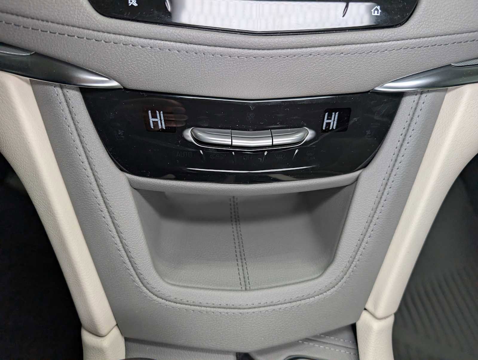 New 2026 Cadillac XT5 Premium Luxury w/ Driver Assist Package AWD/4WD image 28