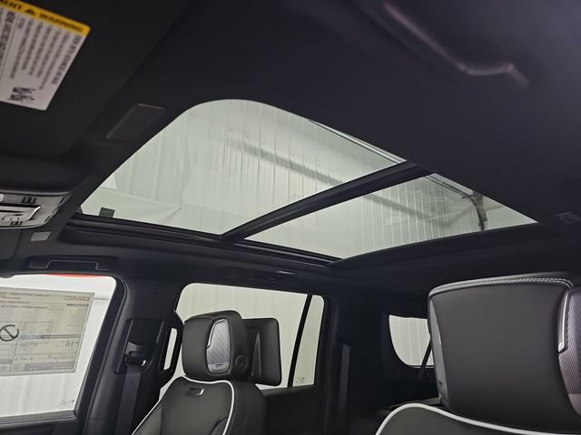 New 2026 GMC Yukon XL AT4 Ultimate AWD/4WD image 21