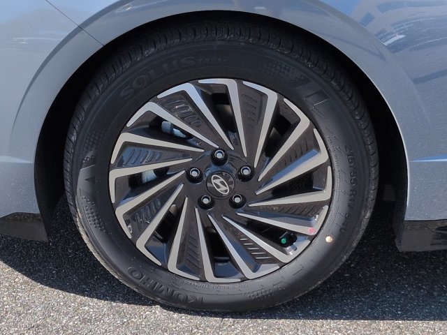 New 2026 Hyundai Sonata SEL FWD image 11