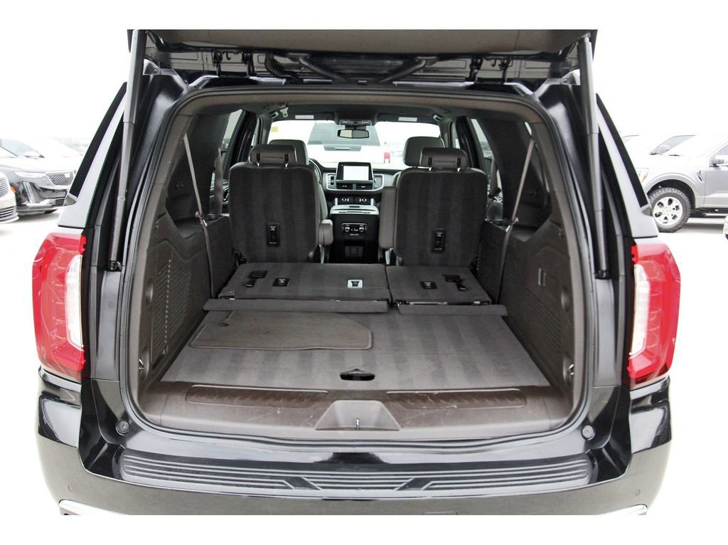 Used 2023 GMC Yukon XL SLT image 29