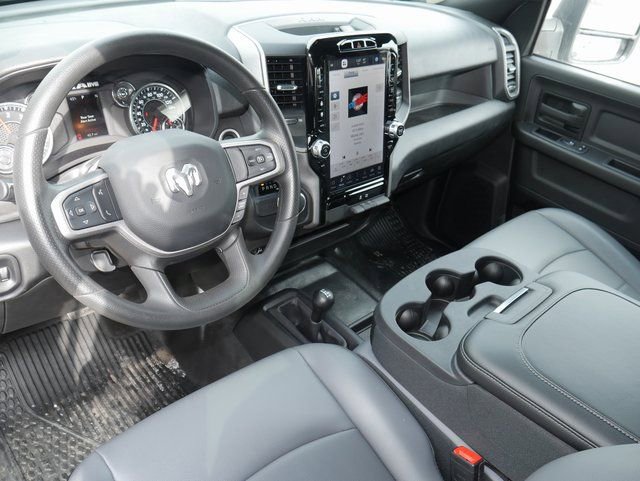 Used 2024 RAM 2500 Tradesman w/ Convenience Group AWD/4WD image 15