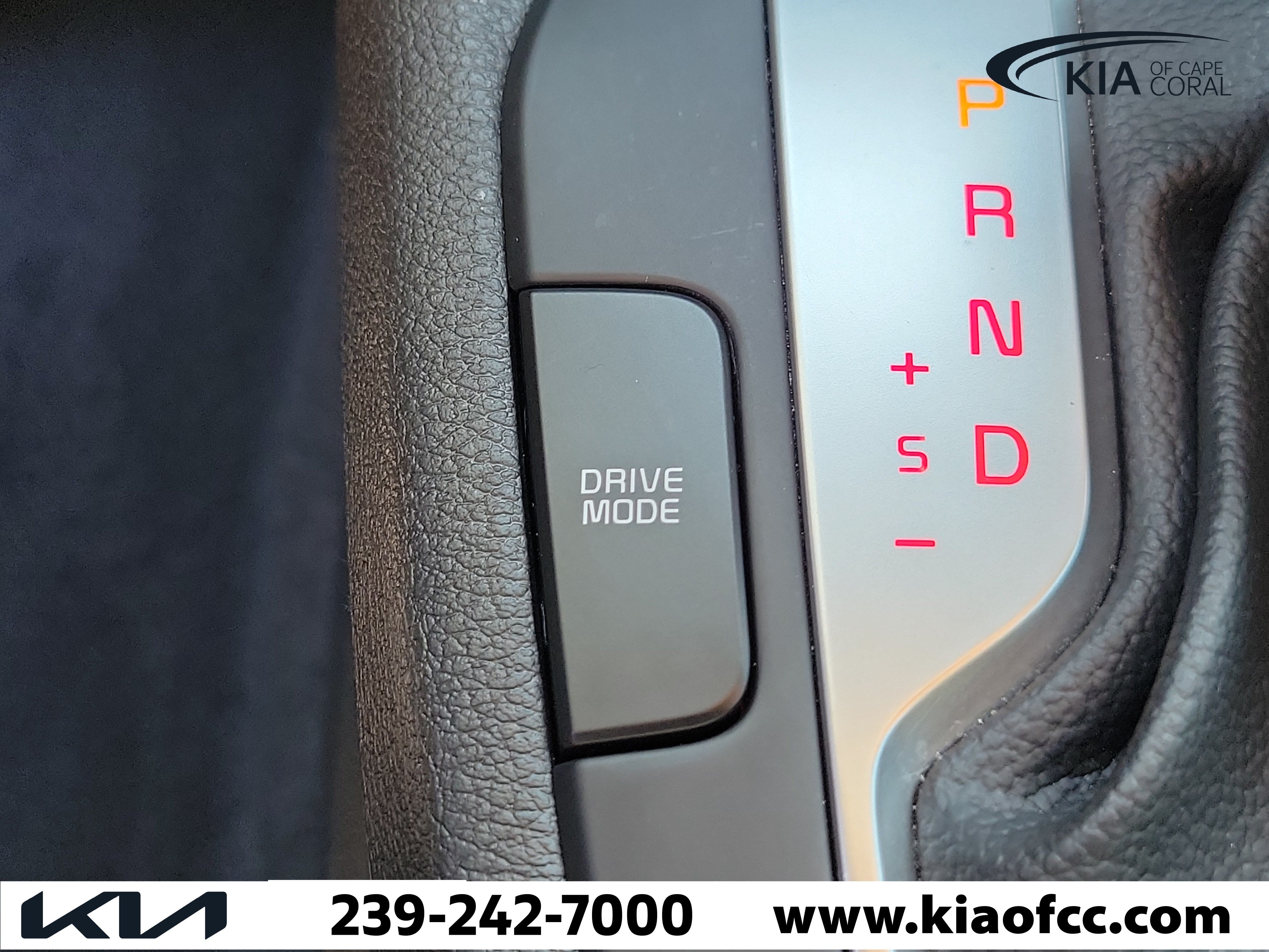 Certified 2023 Kia Forte LXS FWD image 28