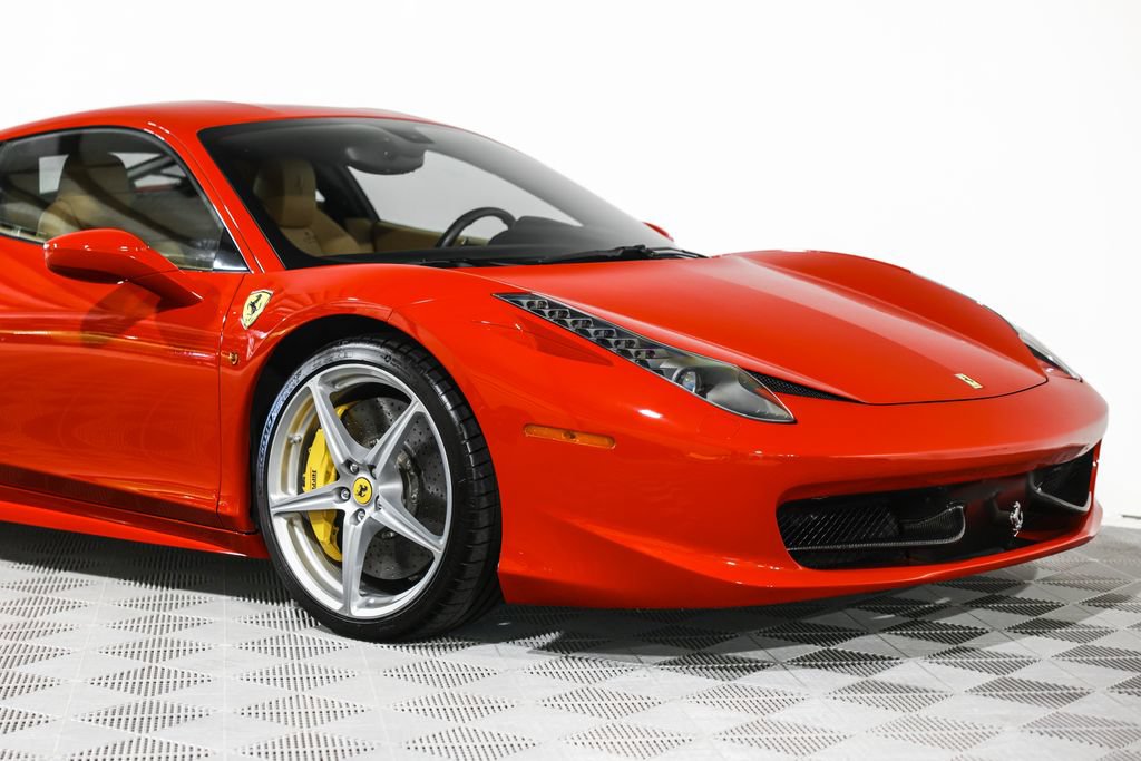 Used 2010 Ferrari 458 Italia Coupe RWD image 8