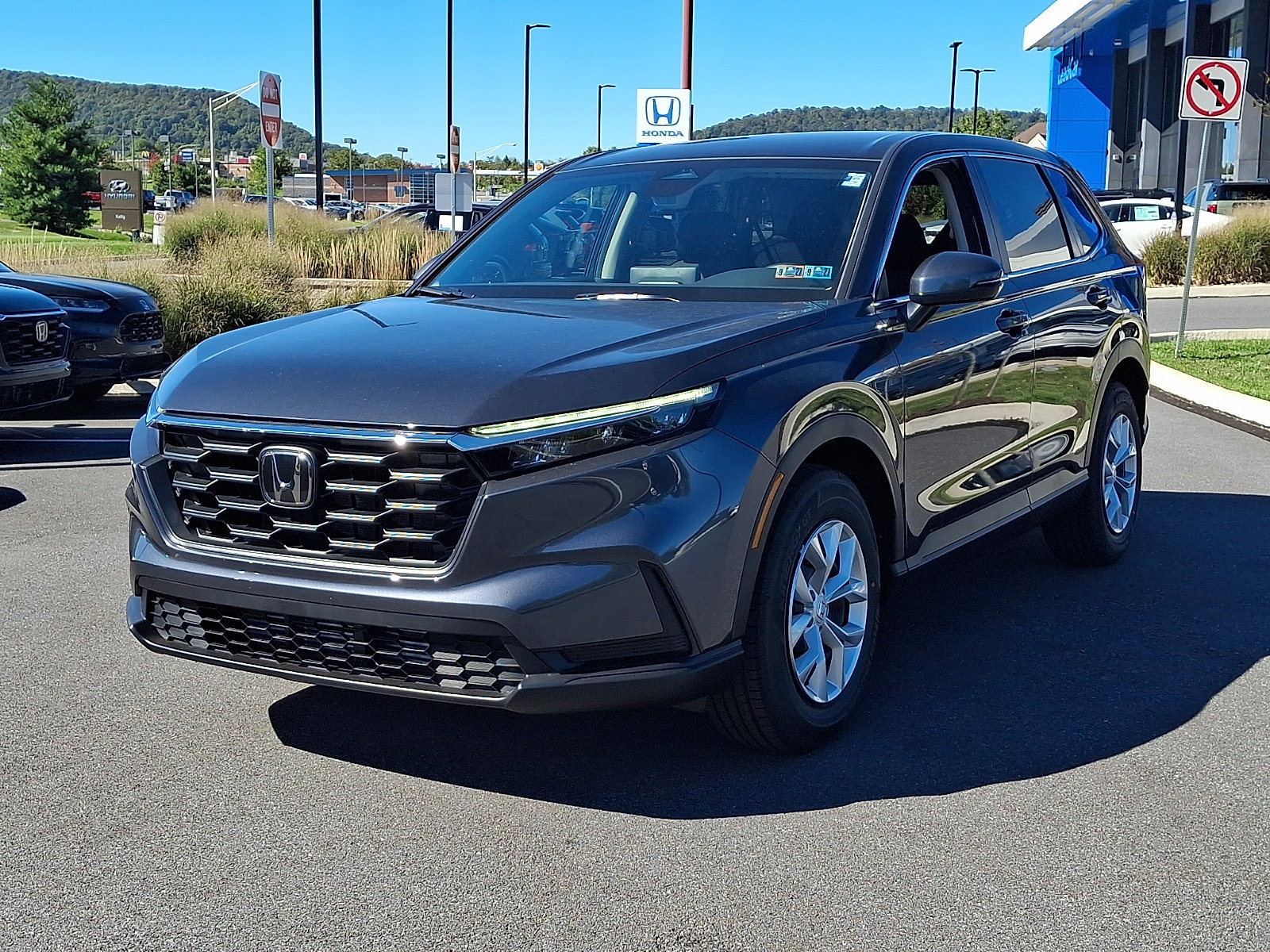 New 2026 Honda CR-V LX image 2