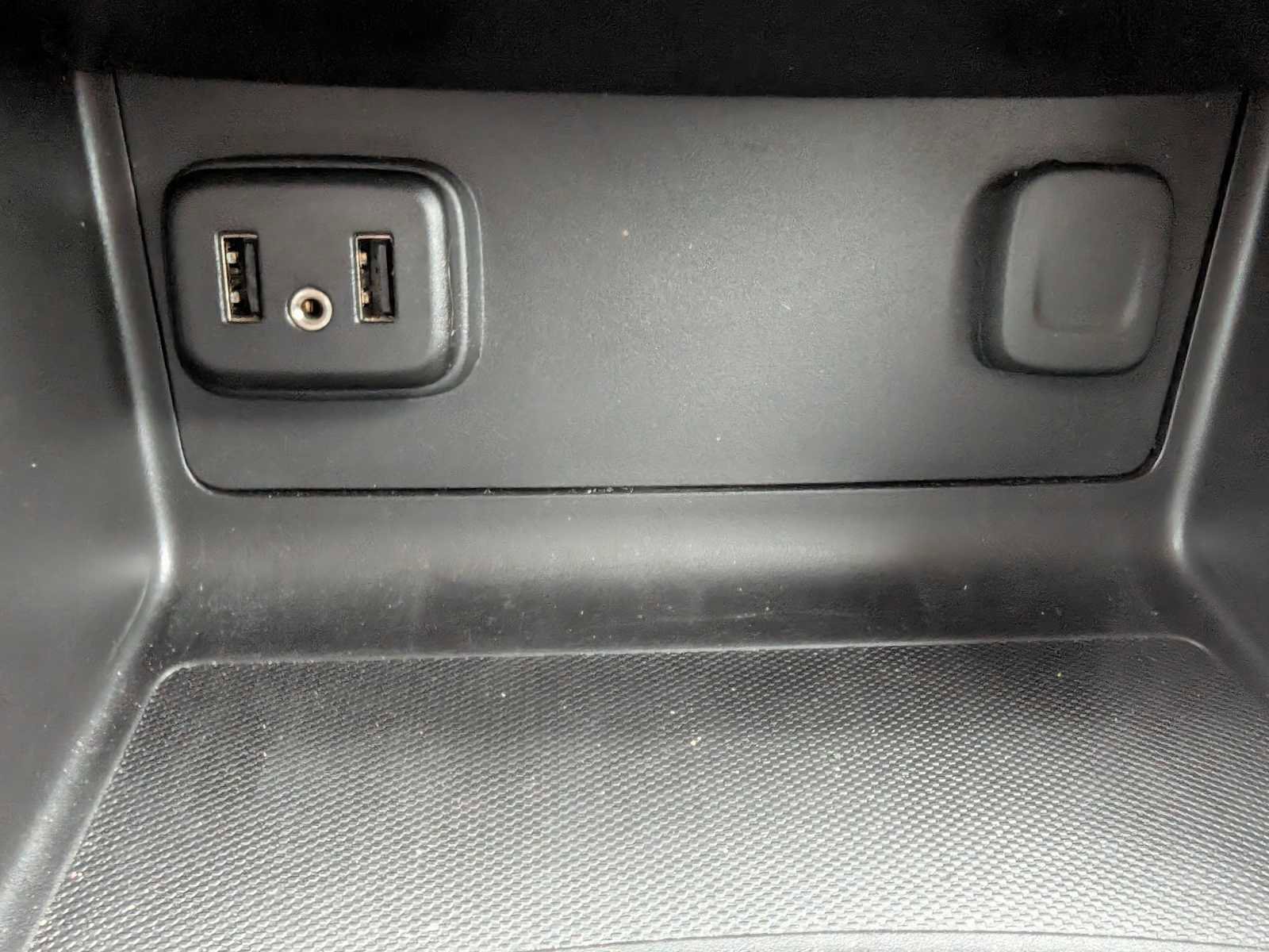 Used 2019 Chevrolet Colorado ZR2 image 30