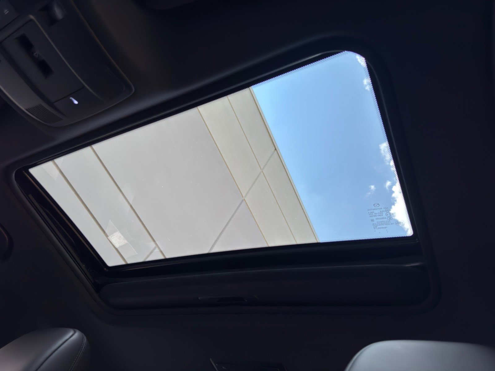 Used 2019 MAZDA CX-5 Signature image 11