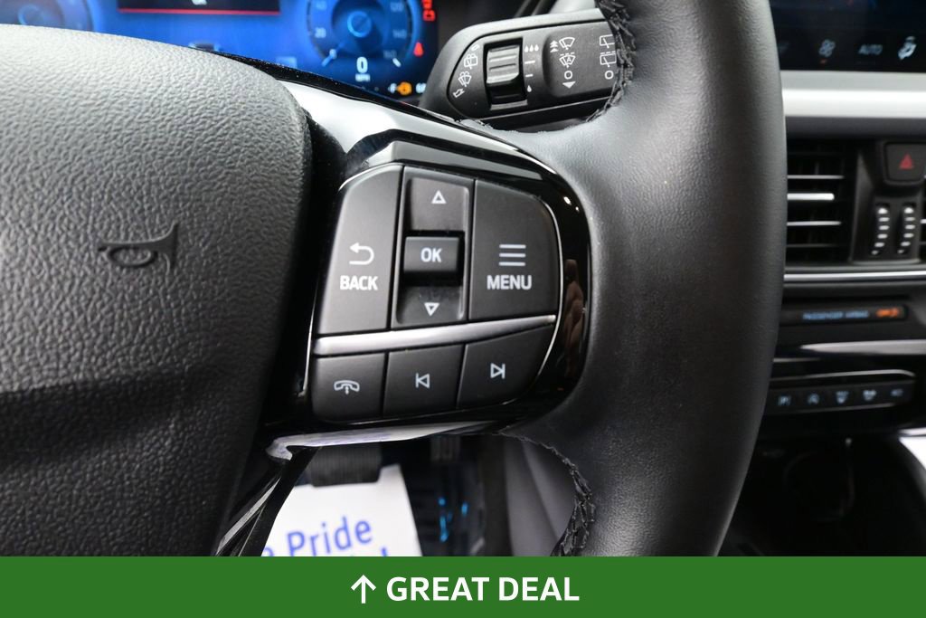Used 2024 Ford Escape Platinum AWD/4WD image 38