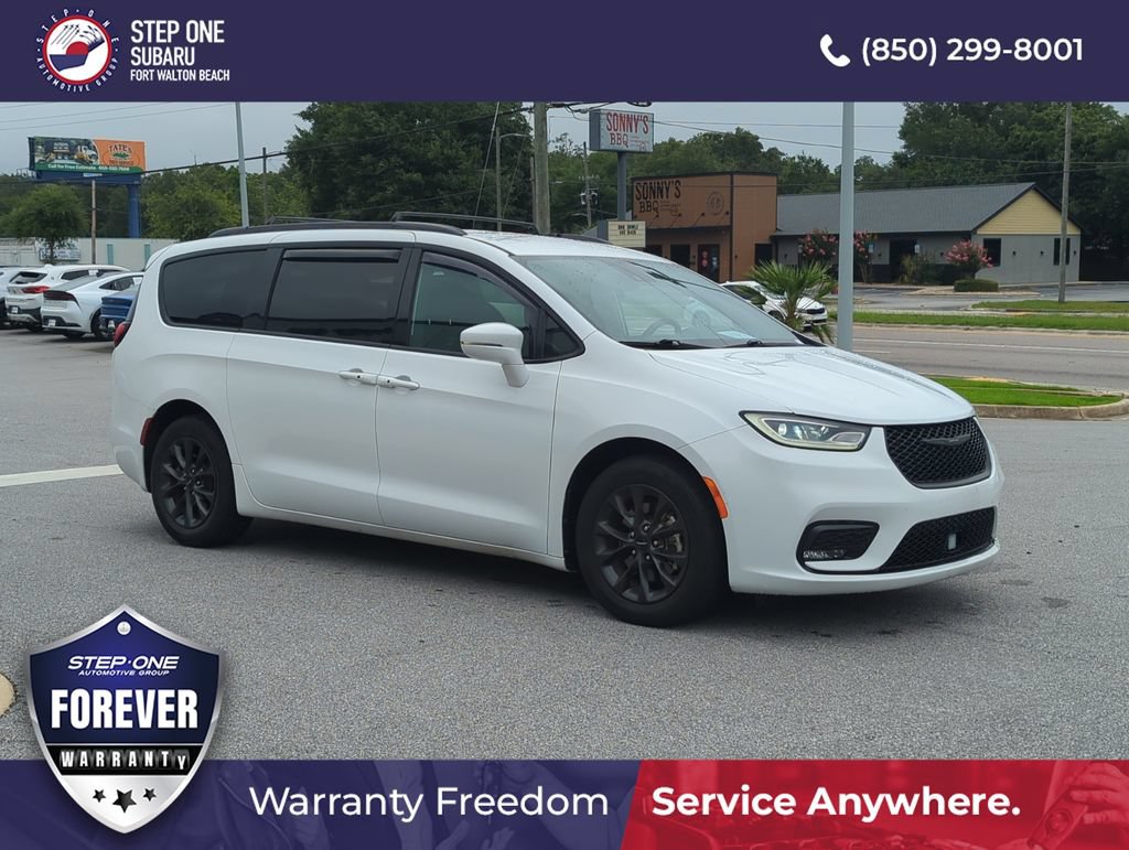 Used 2021 Chrysler Pacifica Touring w/ S Appearance Package FWD image 9