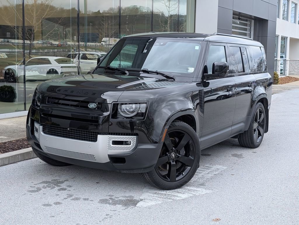 Used 2024 Land Rover Defender 130 S image 1