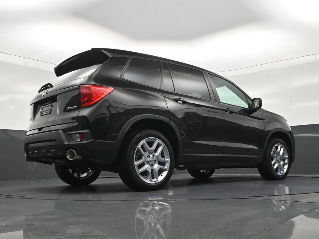 Used 2025 Honda Passport EX-L image 29