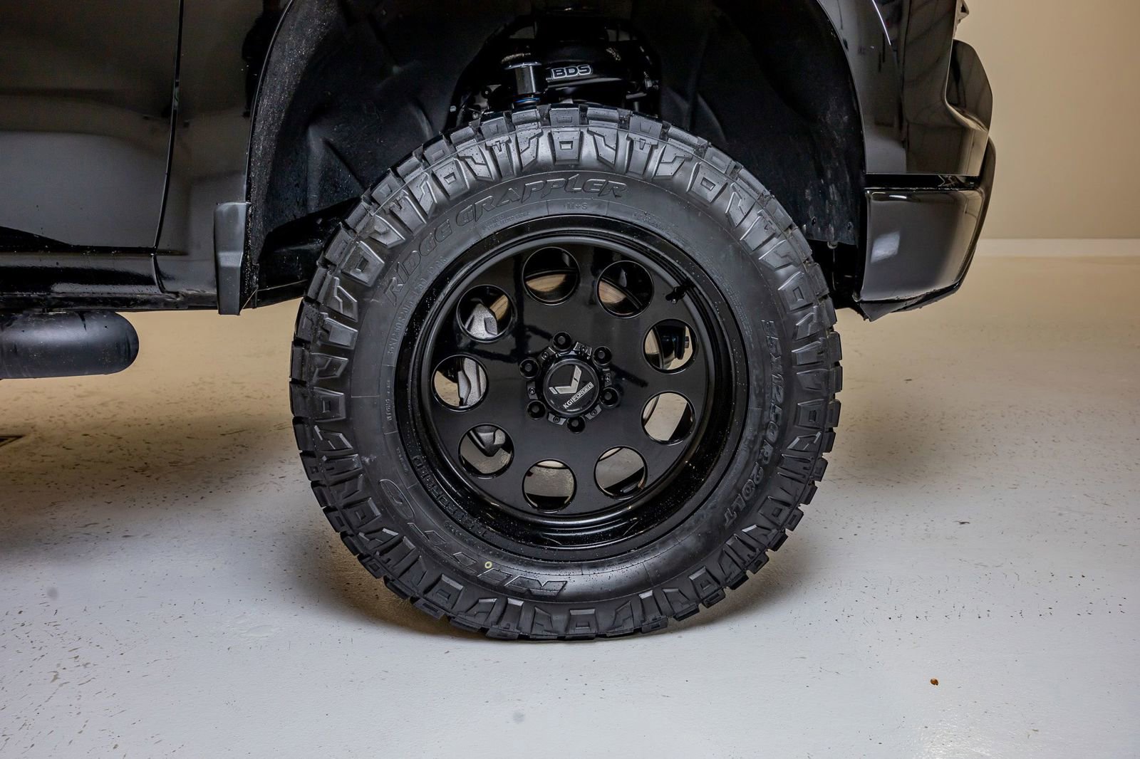 Used 2025 Chevrolet Silverado 1500 LT Trail Boss w/ Convenience Package II AWD/4WD image 12